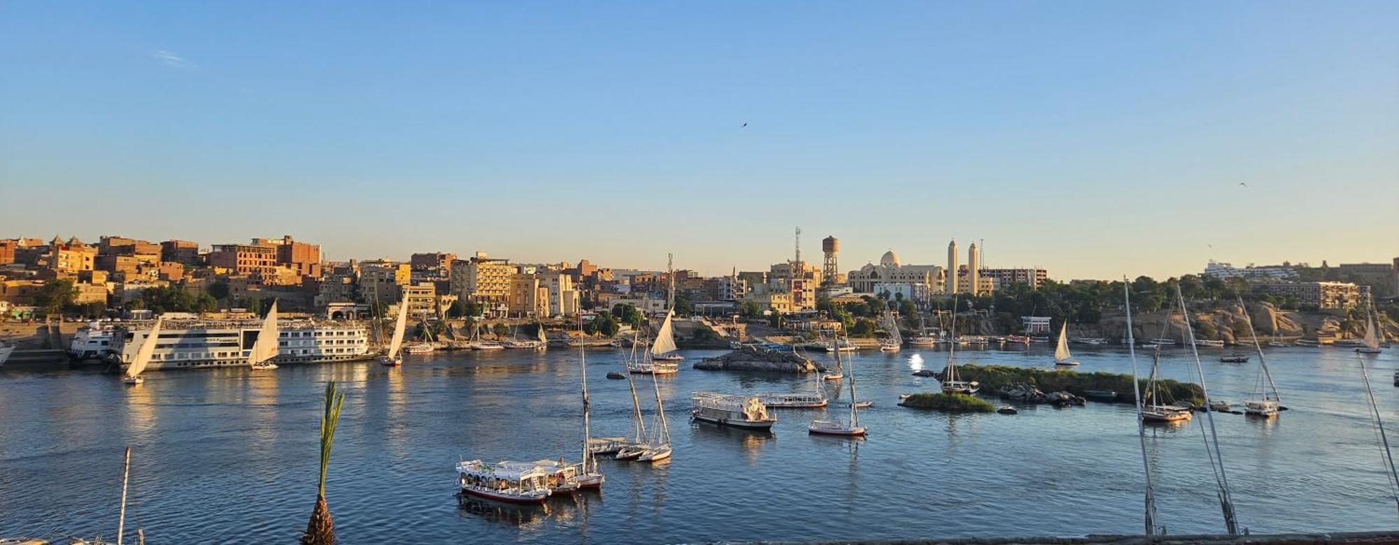 La Terrace Hotel Aswan Luaran gambar