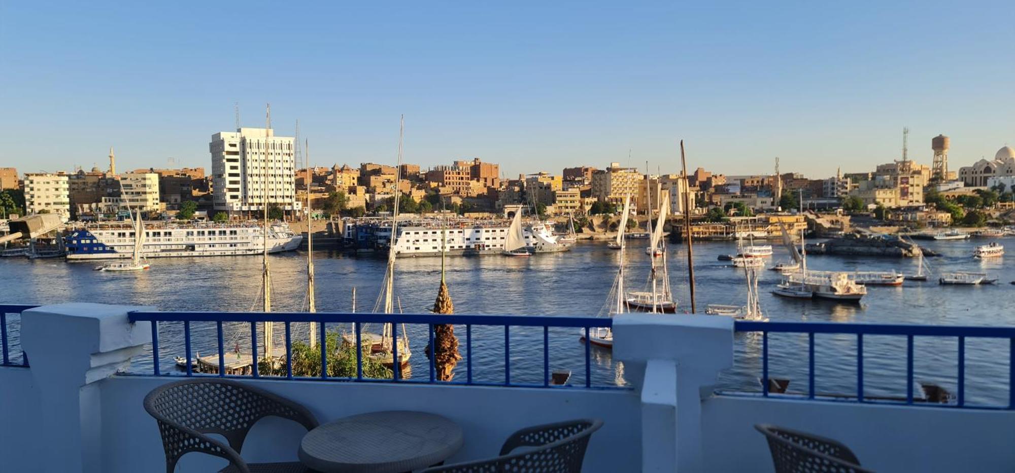 La Terrace Hotel Aswan Luaran gambar